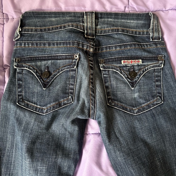 HUDSON Jeans | Beth Mid-Rise Baby Bootcut Jean - Picture 4 of 4